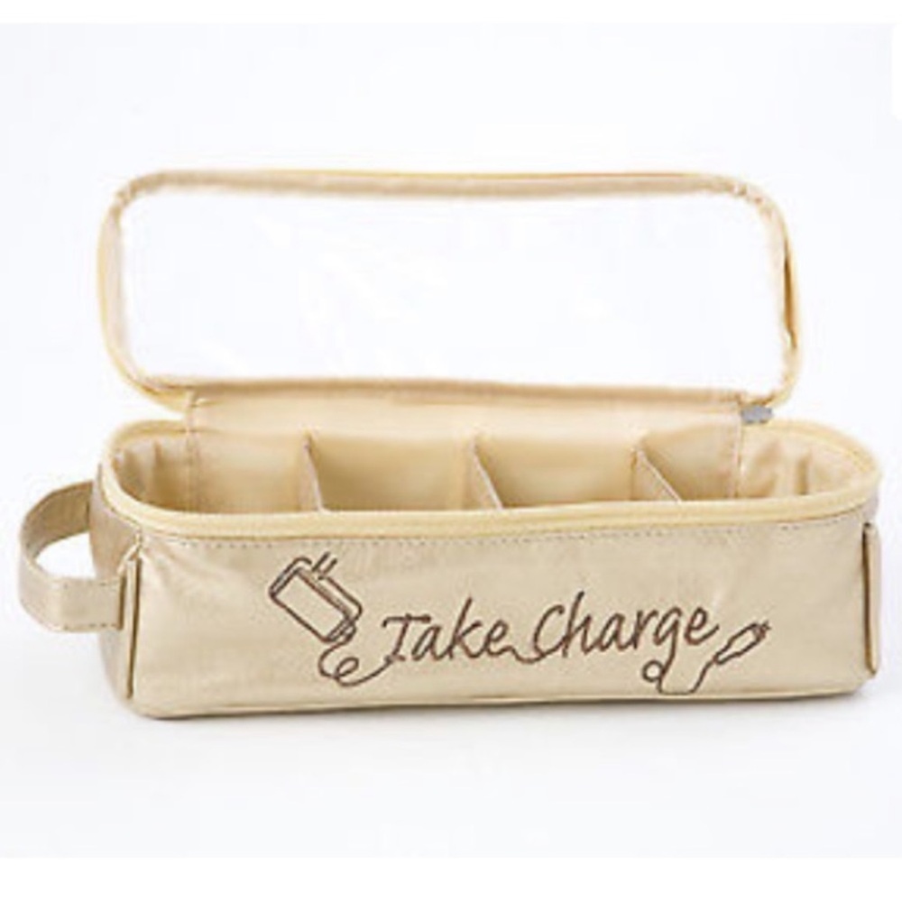 MIAMICA – Large Take Charge Charger & Electronics Organizer